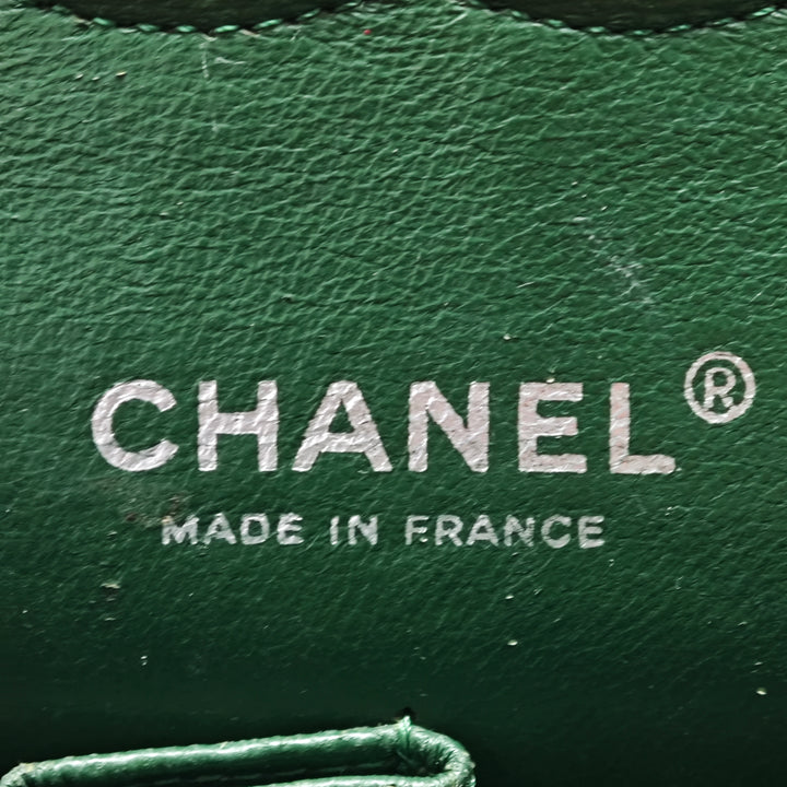 Chanel Medium Classic Cuir verni Double rabat