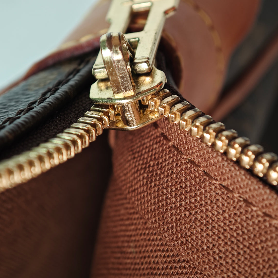 Louis Vuitton Monogram Porte Documents Voyage