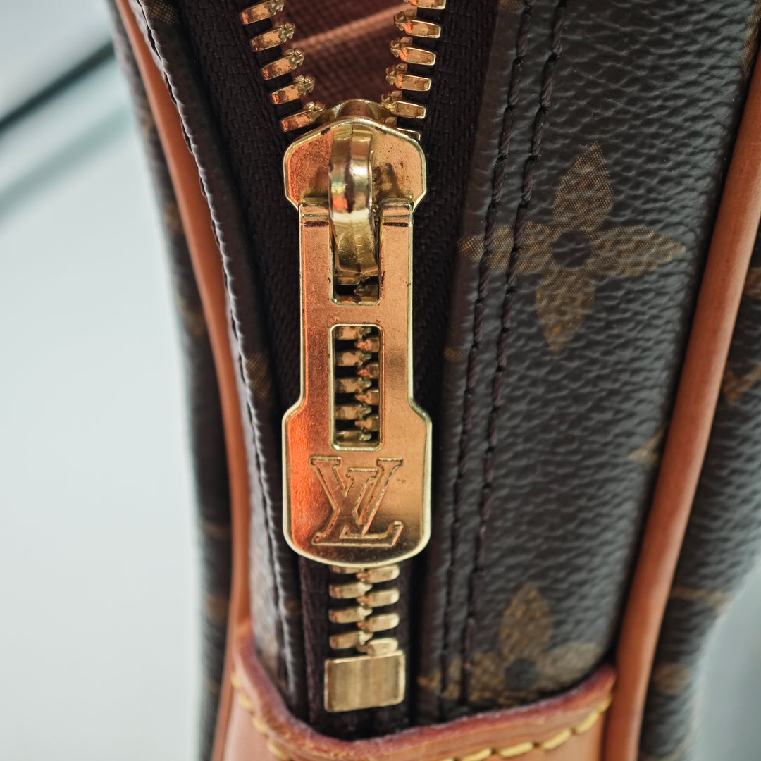 Louis Vuitton Monogram Porte Documents Voyage