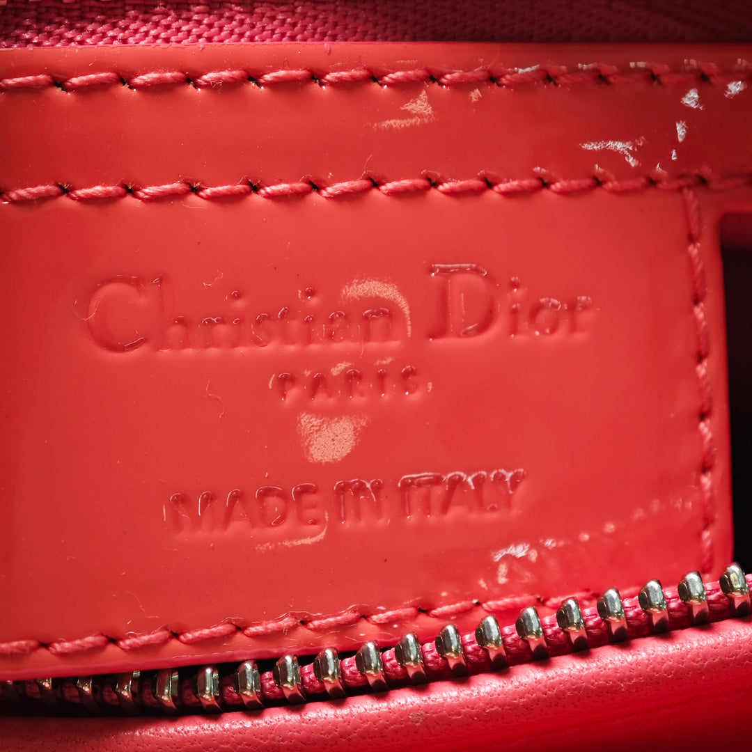 Dior Medium Cuir d’agneau Cannage Surpiqué Lady Dior