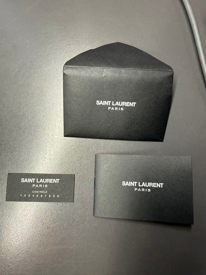 Saint Laurent Large Vinyl Le Anne Marie Sac bandoulière