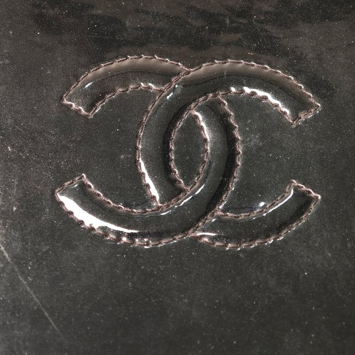 Chanel CC Cuir verni Phone Holder Sac porté croisé