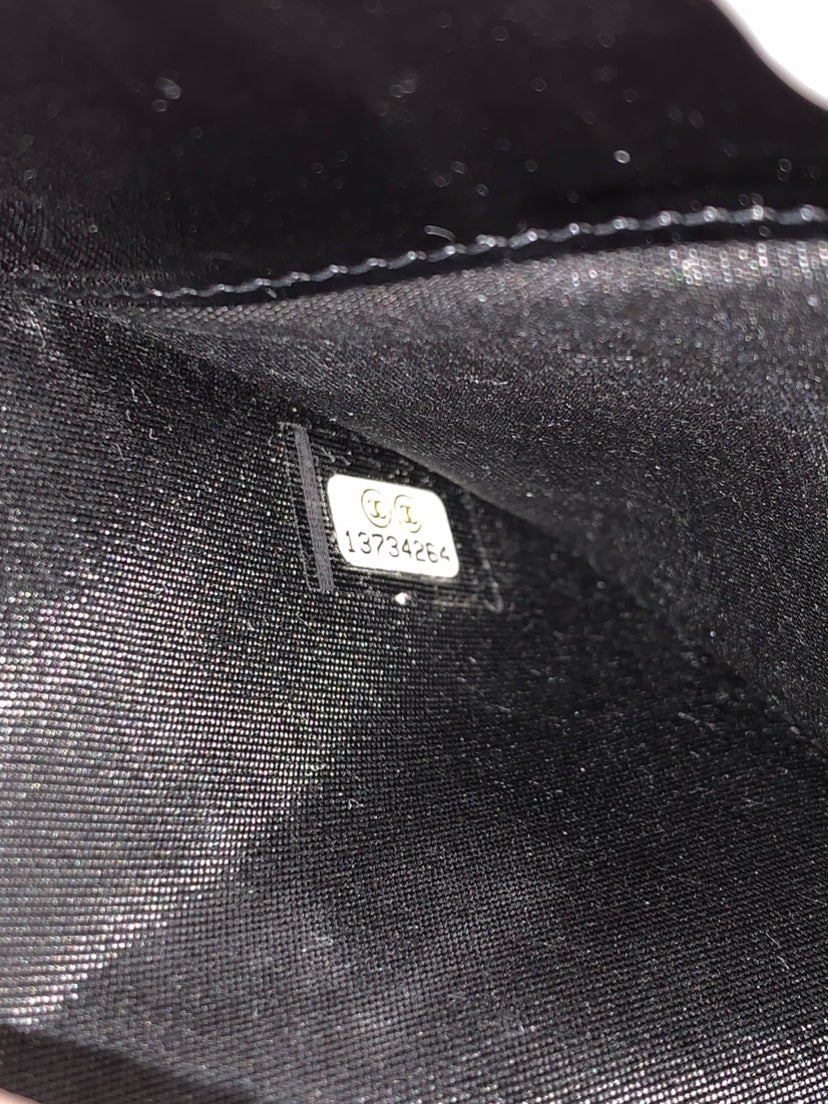 Chanel CC Matelassé Cuir verni Brilliant Wallet on Chain