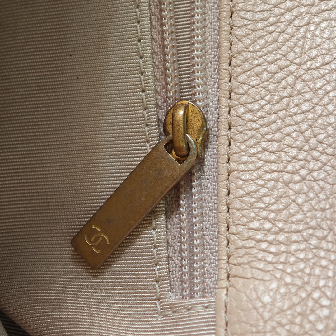 Chanel Large Crochet Cuir de veau 19 à rabat