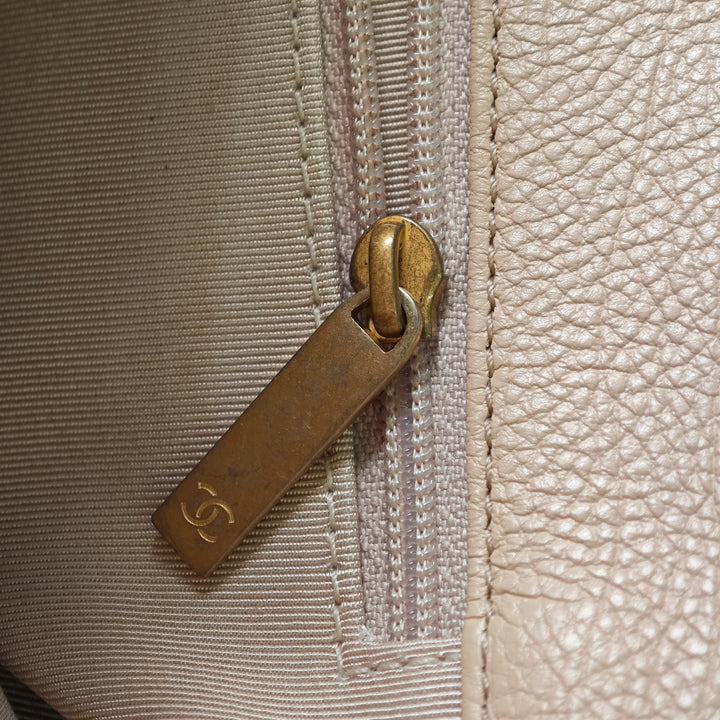 Chanel Large Crochet Cuir de veau 19 à rabat
