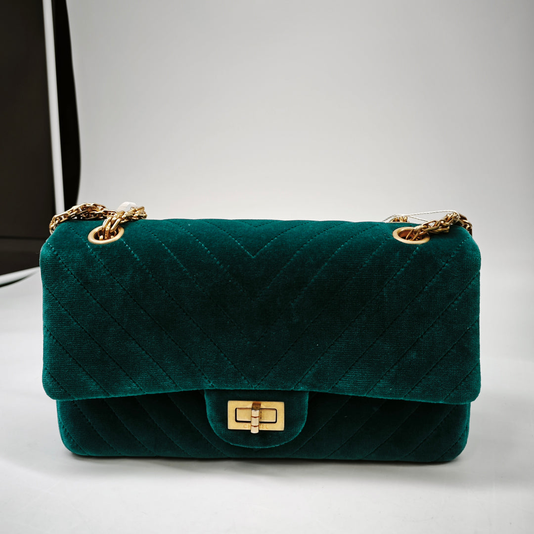 Chanel Chevron Velours Reissue 2.55 Double rabat 225