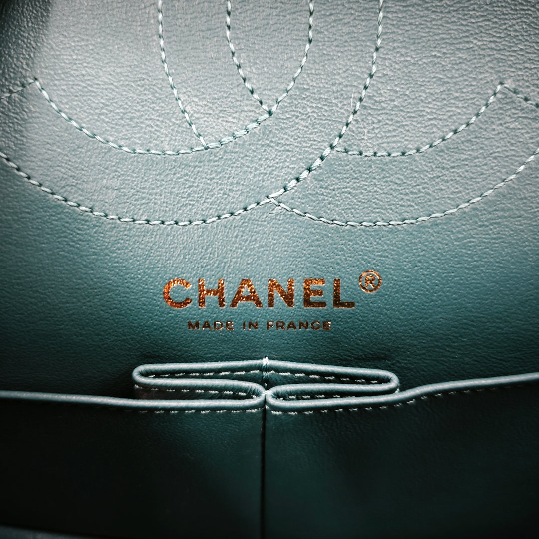 Chanel Chevron Velours Reissue 2.55 Double rabat 225