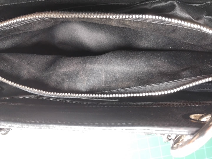 Chanel Caviar Grand Shopping Cabas
