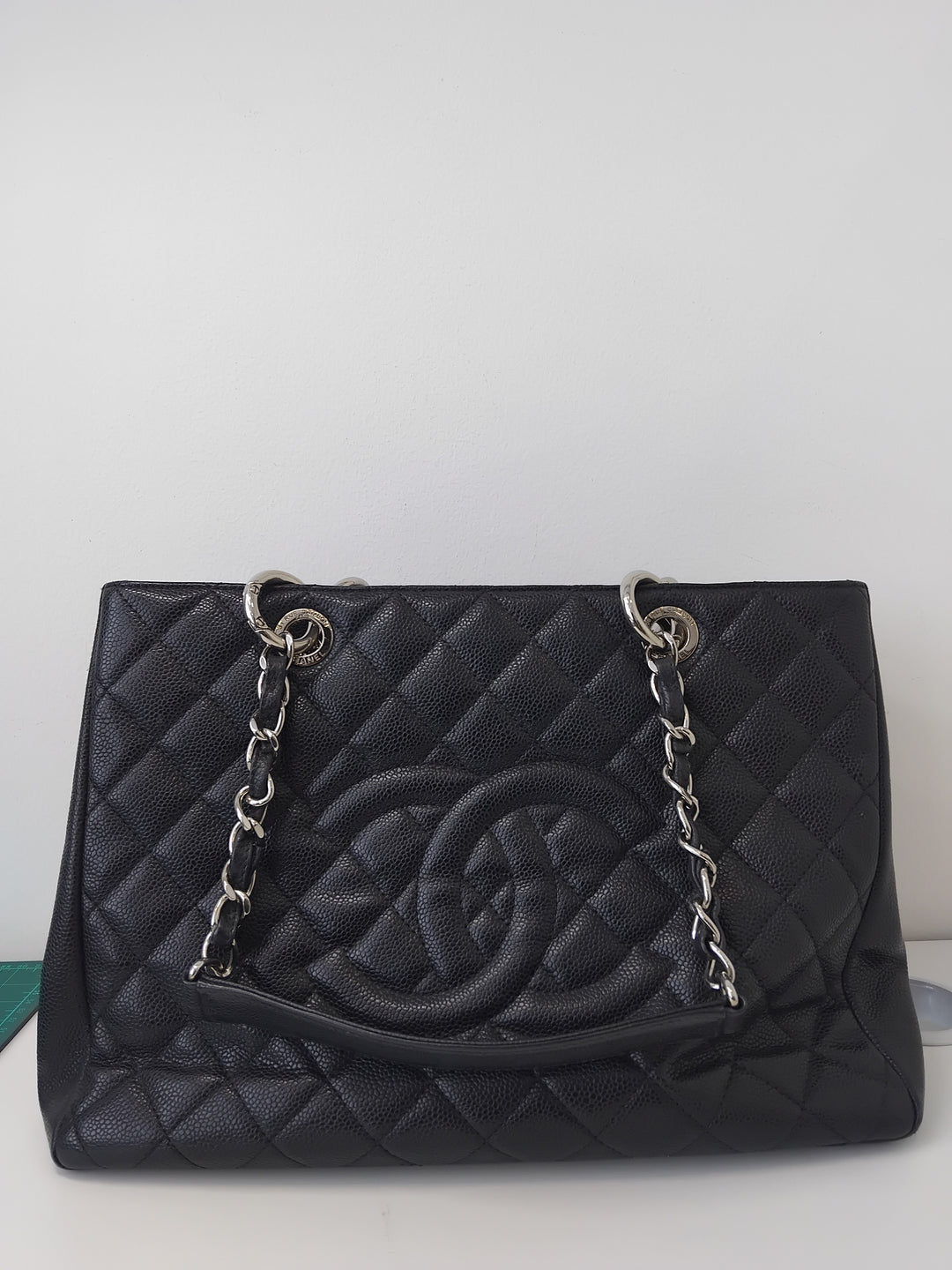 Chanel Caviar Grand Shopping Cabas