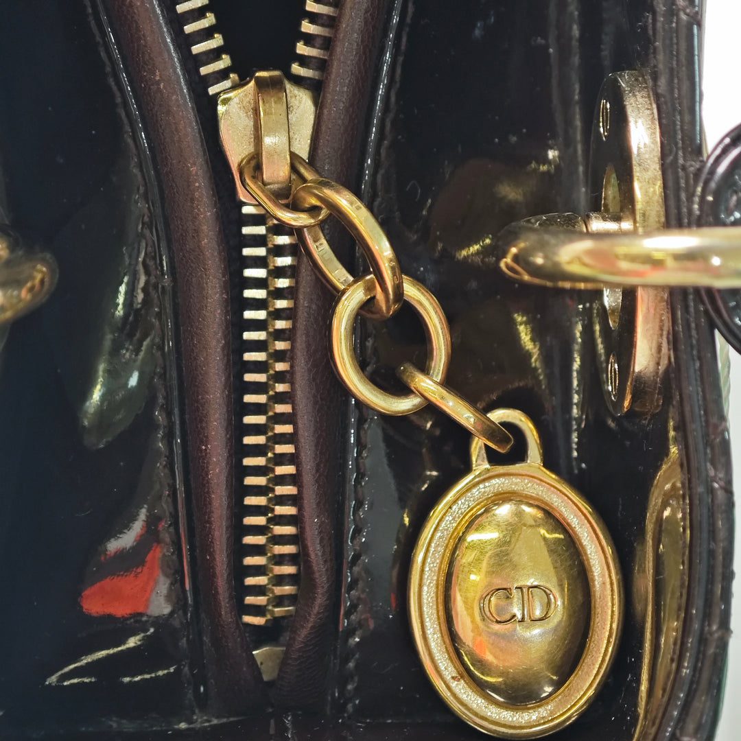 Dior Medium Cuir verni Cannage Lady Dior