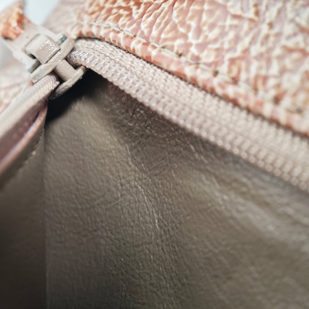 Chanel Medium Classic froissé Cuir verni Double rabat
