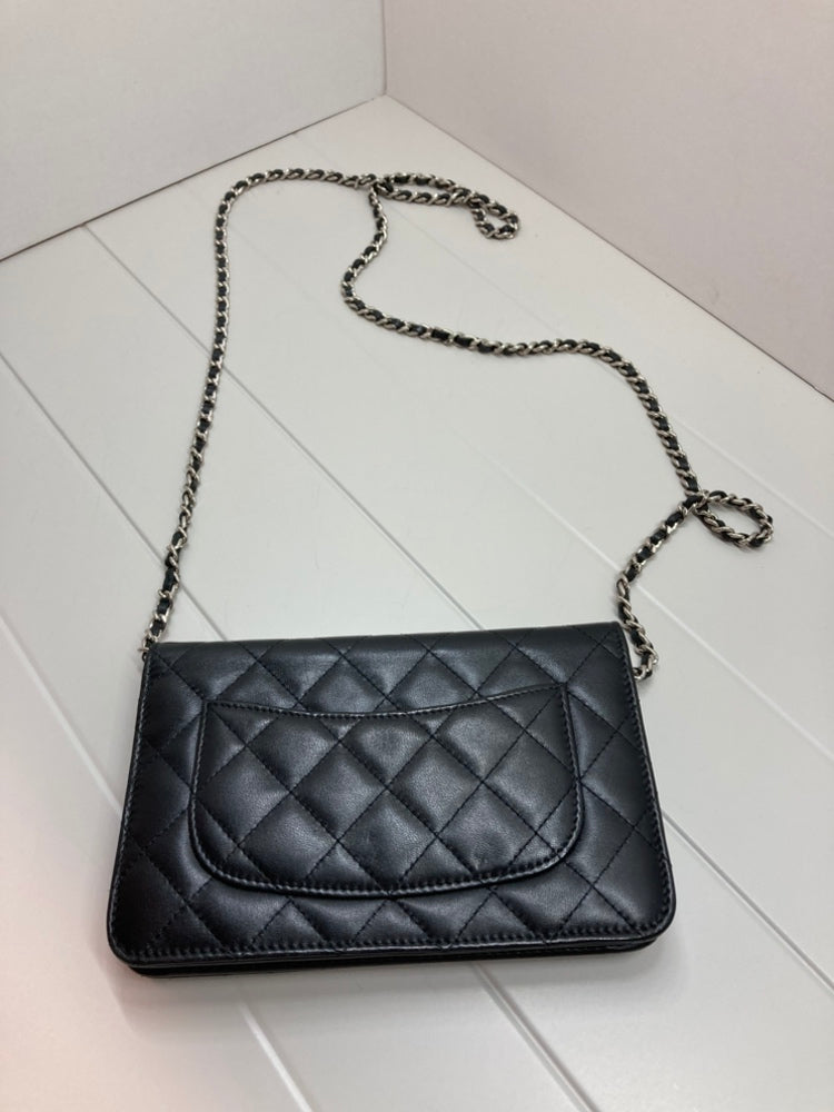 Chanel CC Matelassé Cuir d’agneau Wallet on Chain