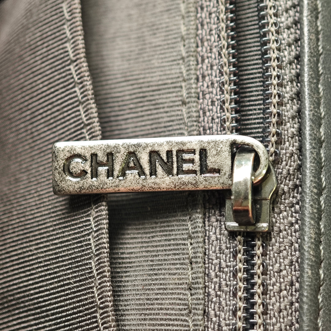 Chanel Paris Salzburg Medium Bicolor Matelassé Cuir d’agneau Tyrolean à rabat