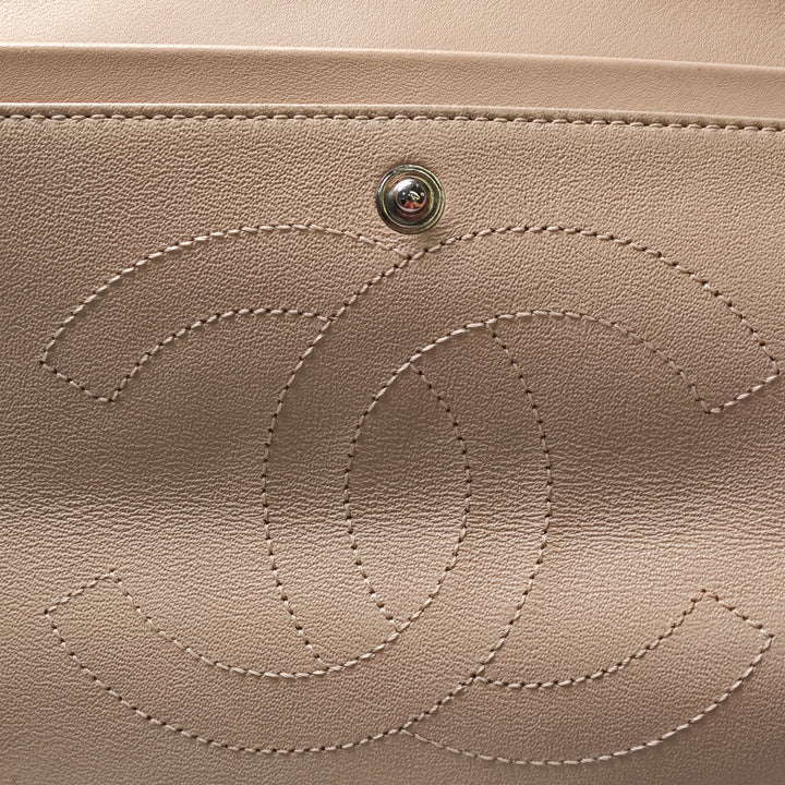 Chanel Matelassé froissé Cuir verni Reissue 2.55 Double rabat 226