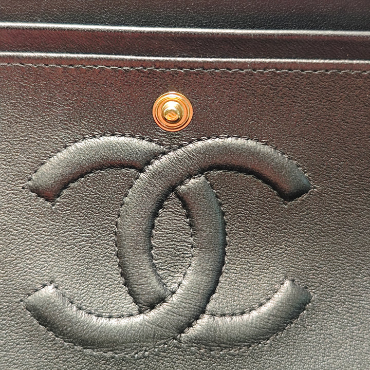 Chanel Medium Classic Chevron Cuir de veau Pleated Double rabat