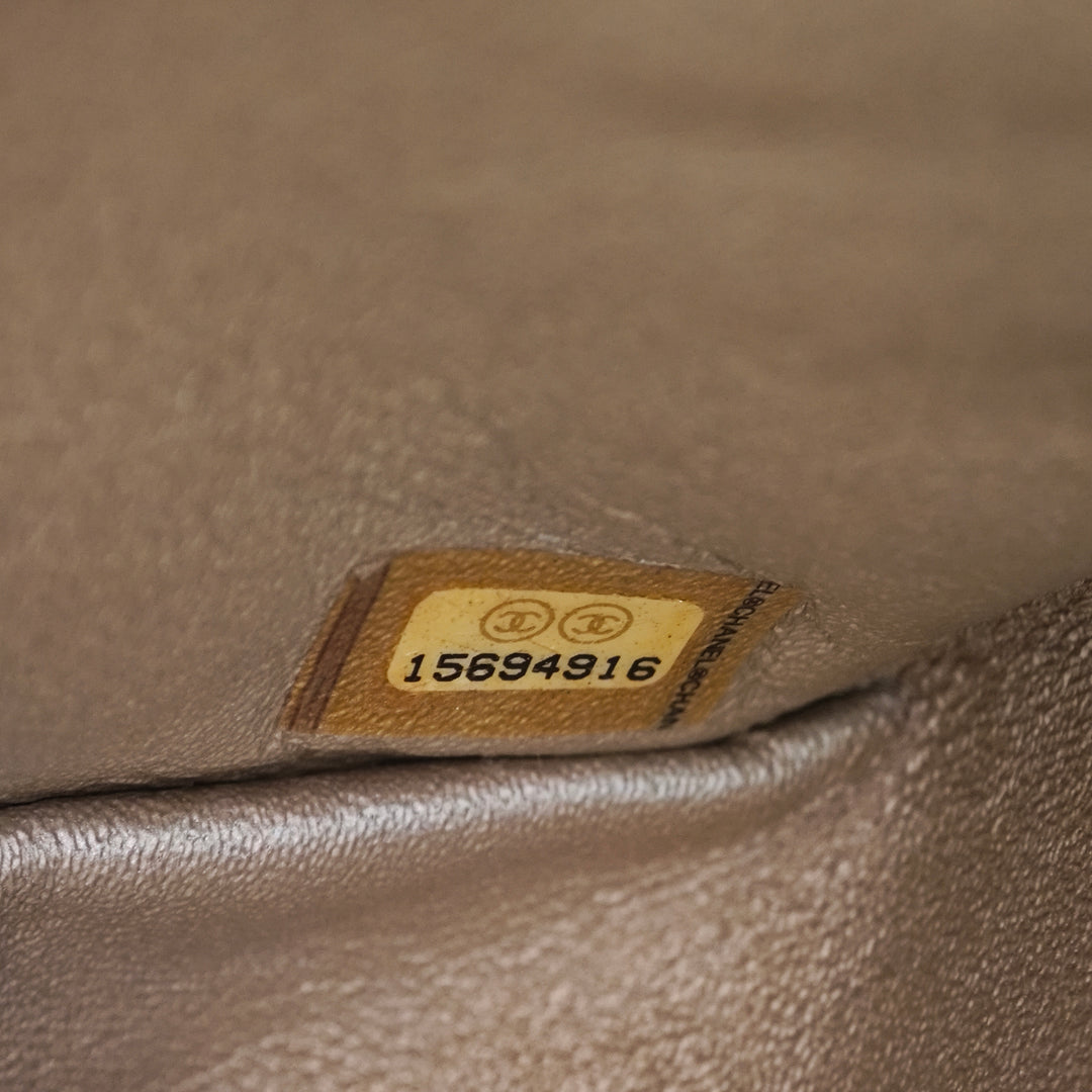 Chanel Matelassé Metallic vieilli Cuir de veau Reissue 2.55 Double rabat 226