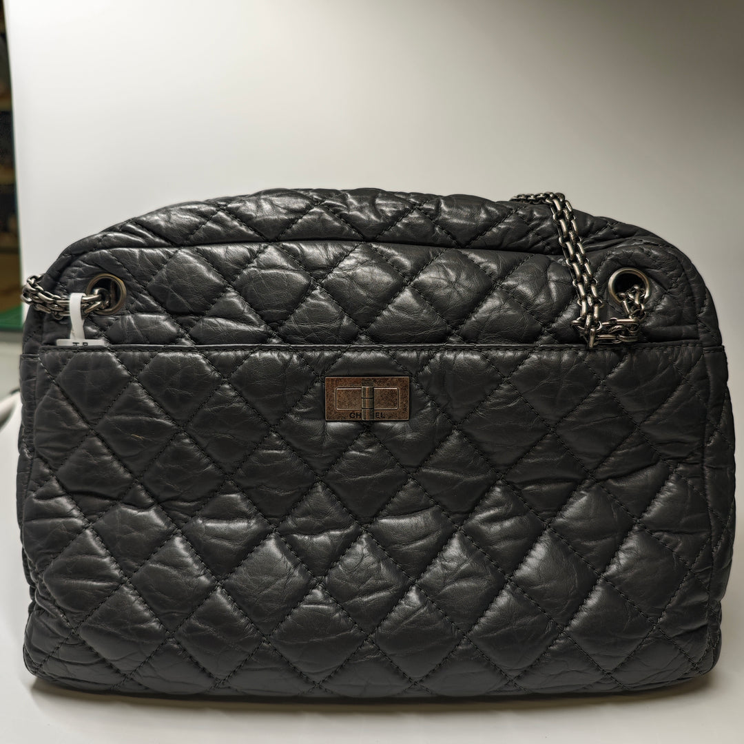 Chanel Large Matelassé vieilli Cuir de veau Reissue Sac caméra
