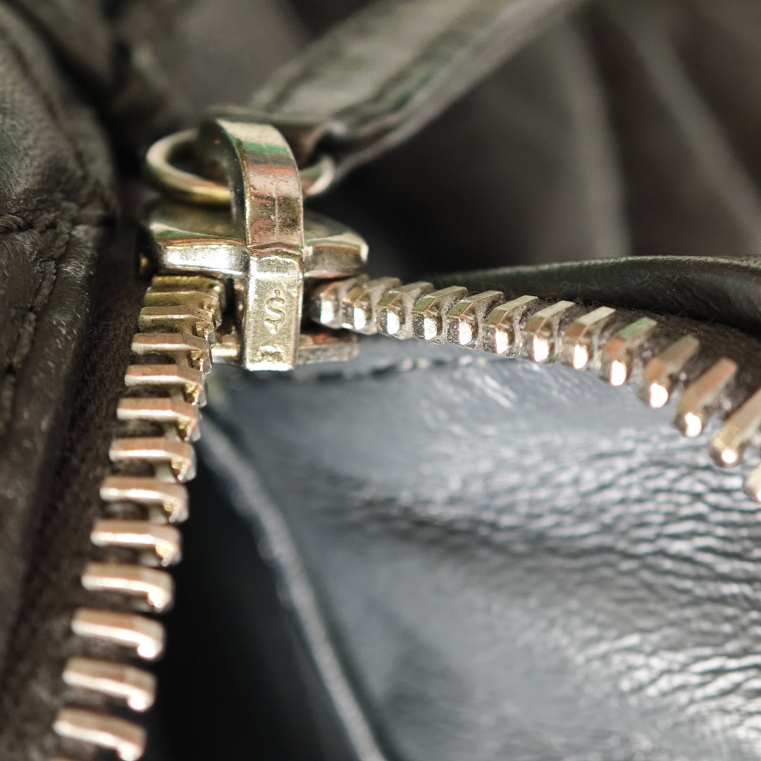 Chanel Large Matelassé vieilli Cuir de veau Reissue Sac caméra