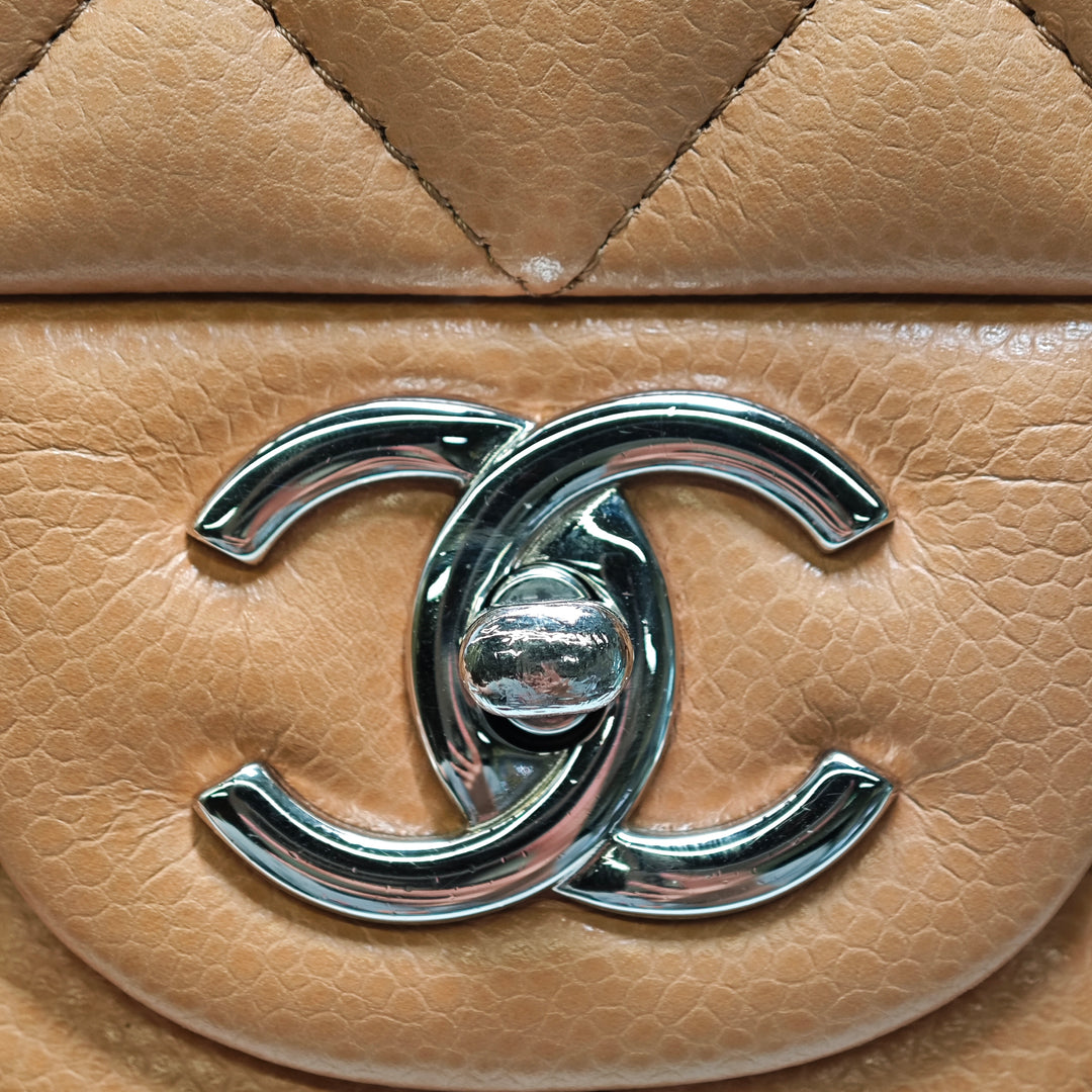 Chanel Maxi Classic Caviar Simple rabat