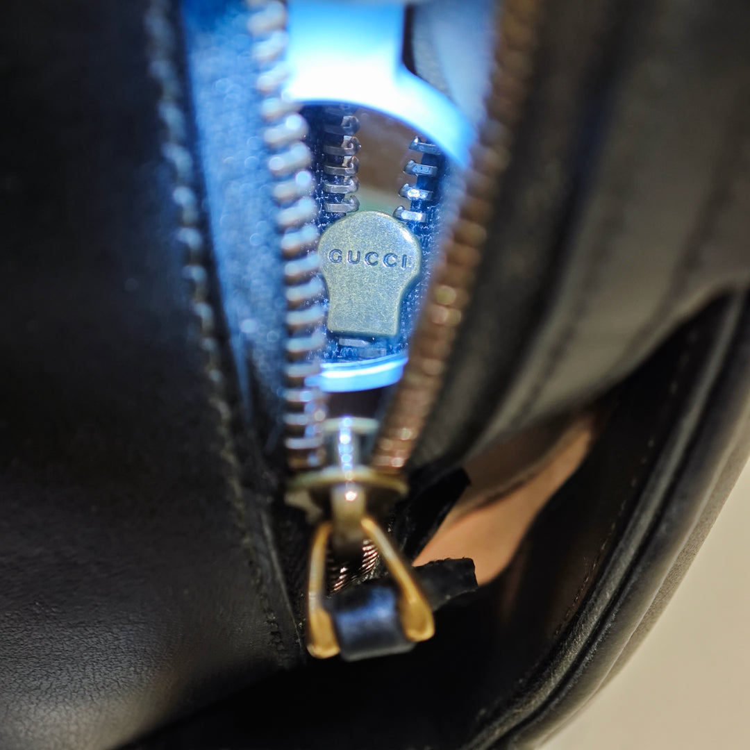 Gucci Small GG Marmont Matelasse Cuir sac à anse supérieure