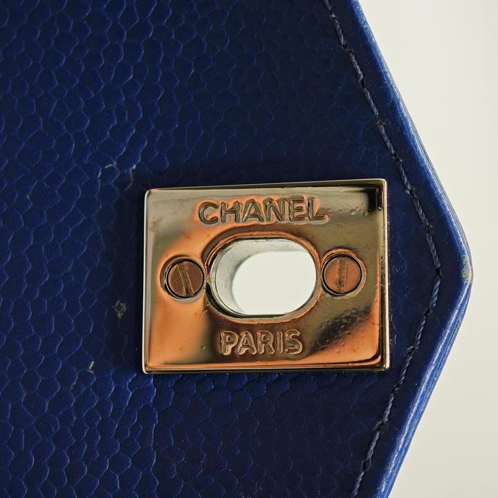 Chanel Mini Caviar Chevron Data Center Envelope à rabat