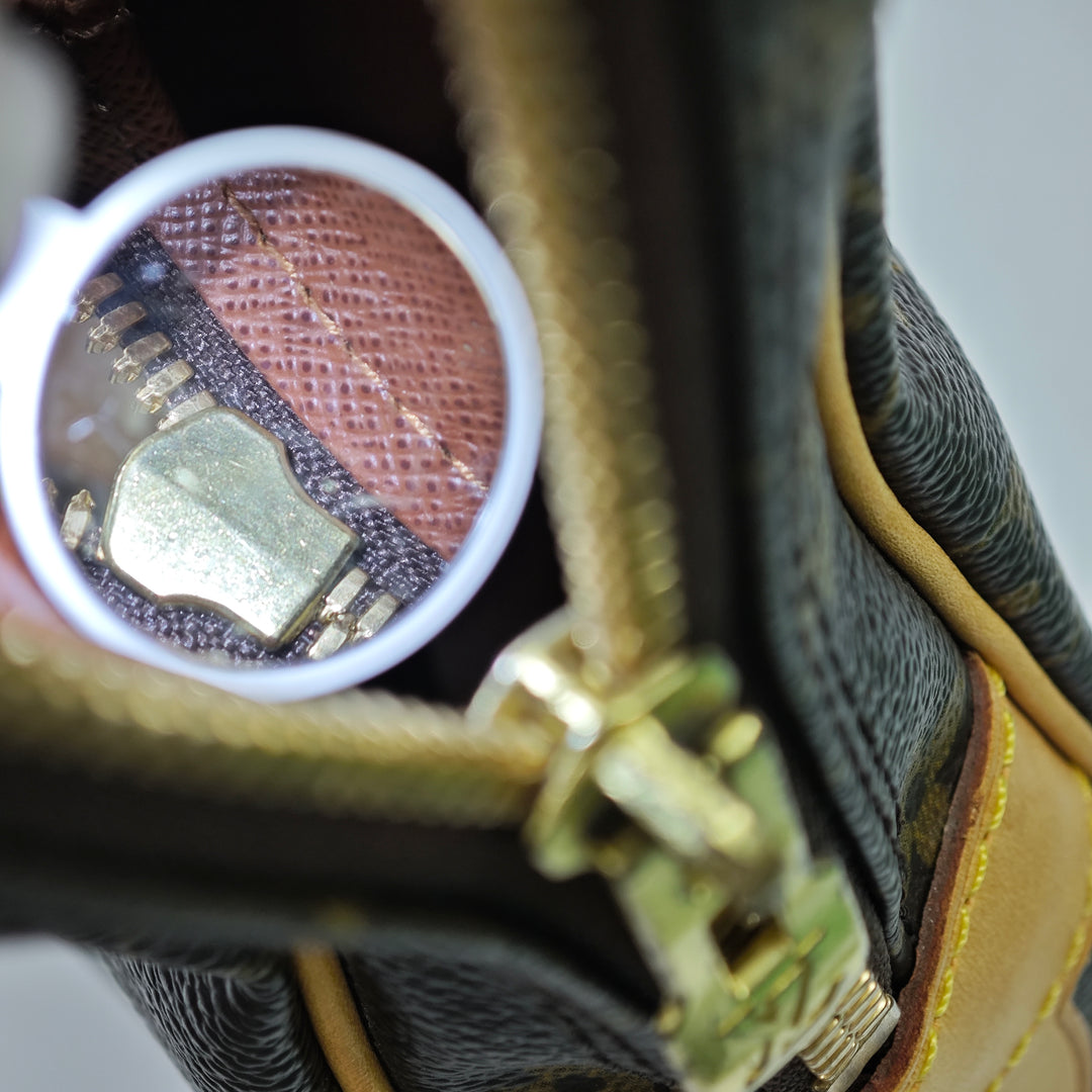 Louis Vuitton Monogram Porte Documents Voyage