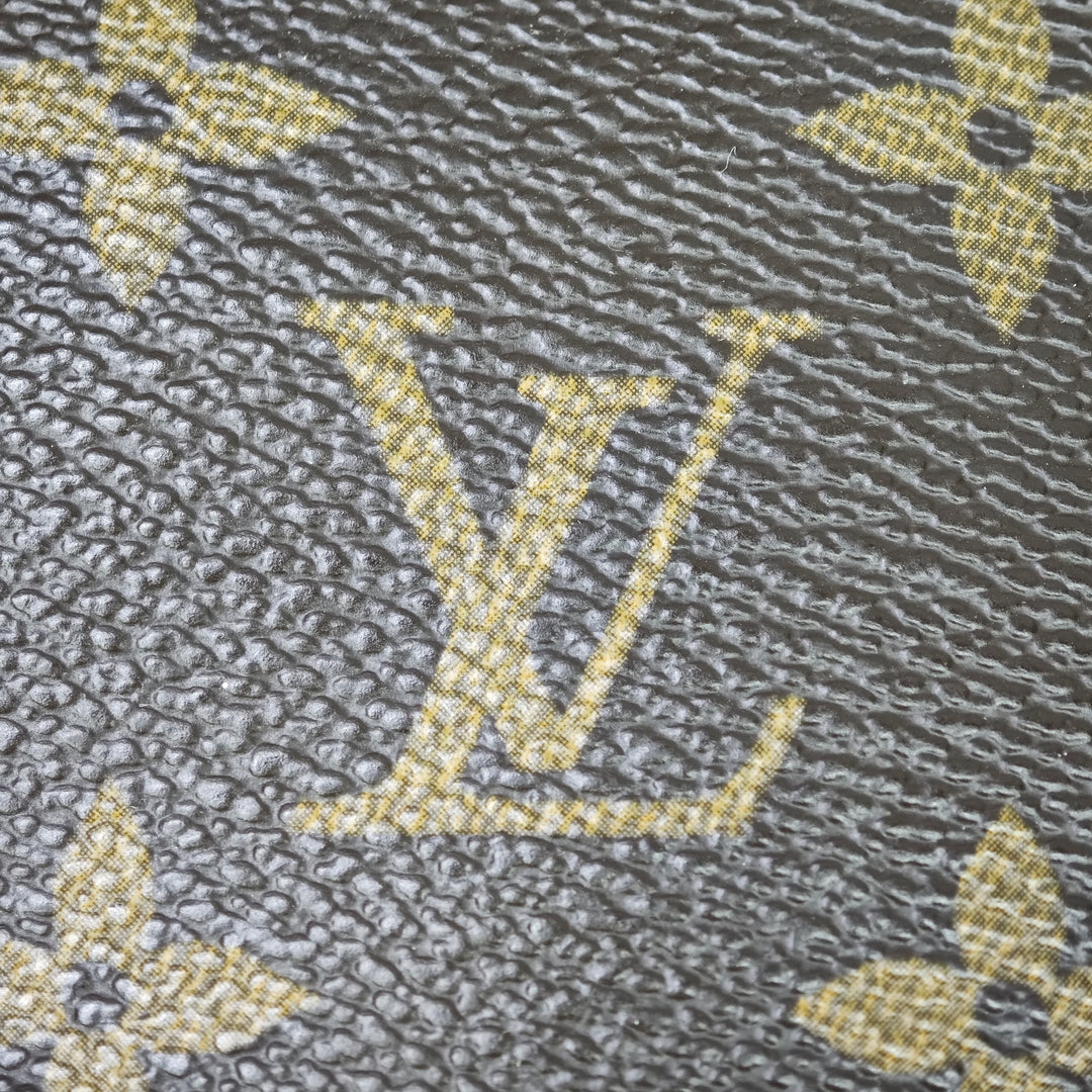 Louis Vuitton Monogram Porte Documents Voyage