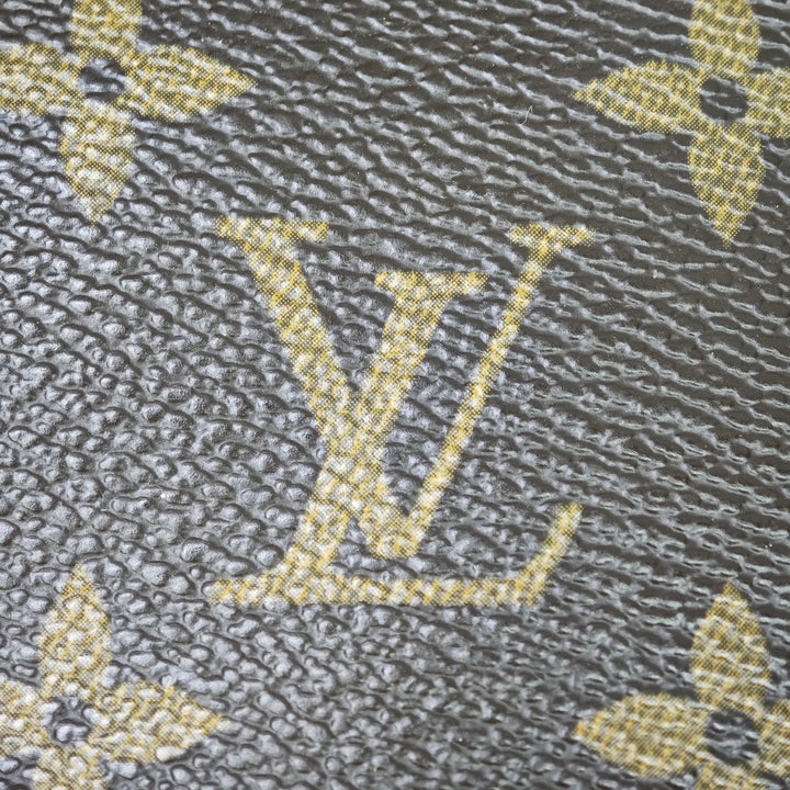 Louis Vuitton Monogram Porte Documents Voyage