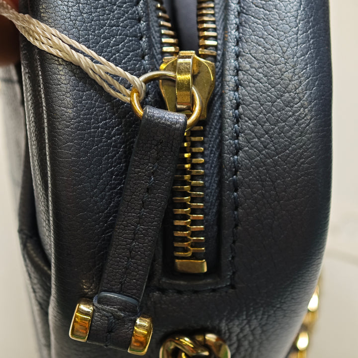 Chanel Small Matelassé Metallic Cuir de chèvre Casual Trip Sac caméra