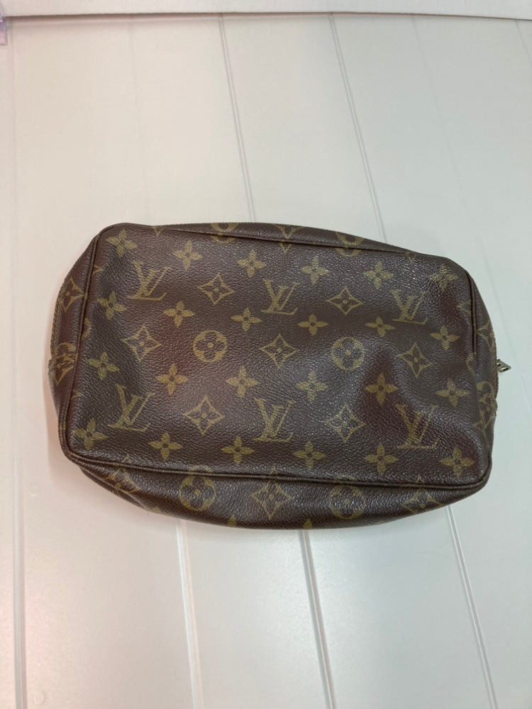 Louis Vuitton Monogram Trousse Toilette 23