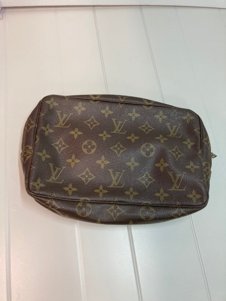 Louis Vuitton Monogram Trousse Toilette 23