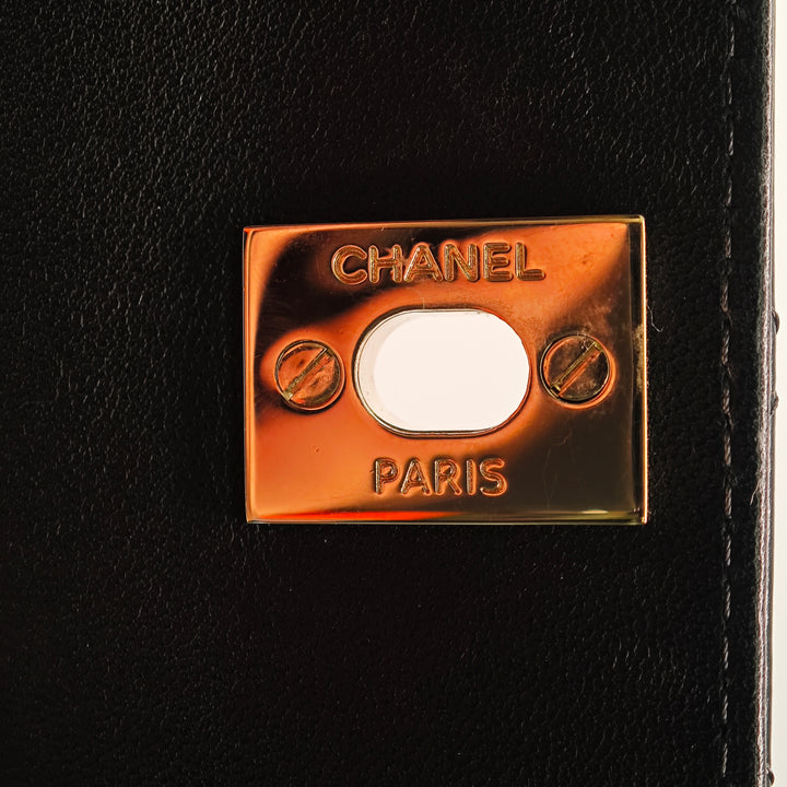 Chanel Micro CC Matelassé brillant Cuir de veau Simple rabat