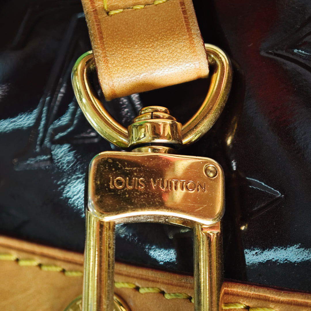 Louis Vuitton Monogram Vernis Brea MM