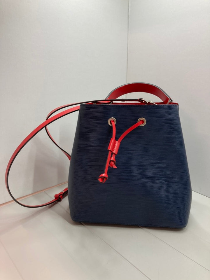 Louis Vuitton Epi NeoNoe MM