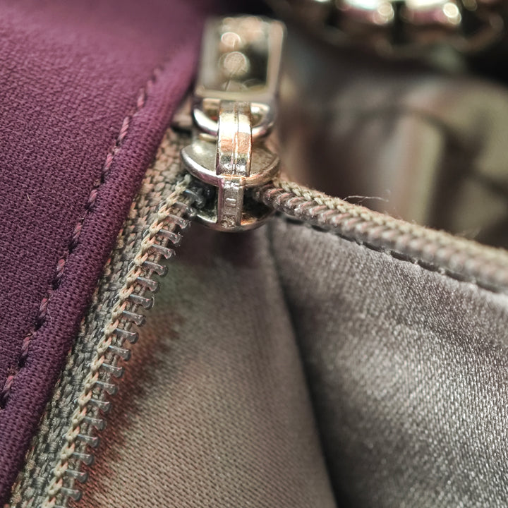 Chanel Nylon Bubble Quilt Accordion Chain à rabat