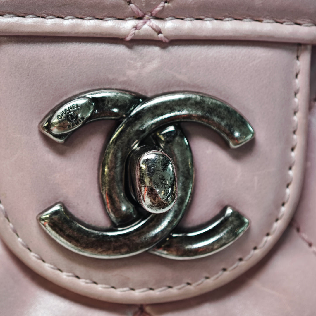 Chanel Mini Matelassé Metallic Cuir de veau Coco Pleats Chain à rabat