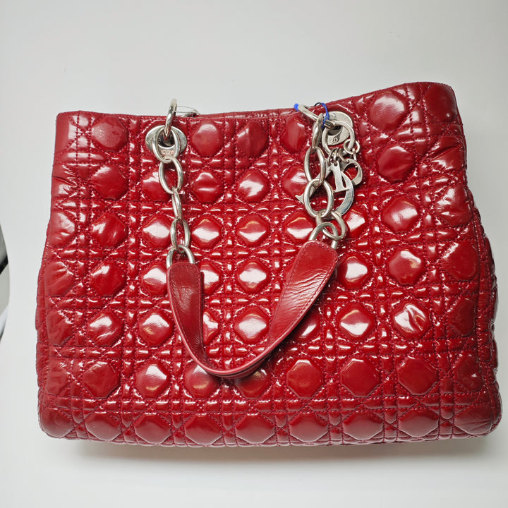 Dior Large Cuir verni Cannage Lady Dior Soft Shopping Cabas