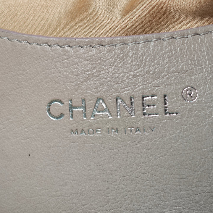 Chanel Glazed Cuir de veau On the Road Cabas