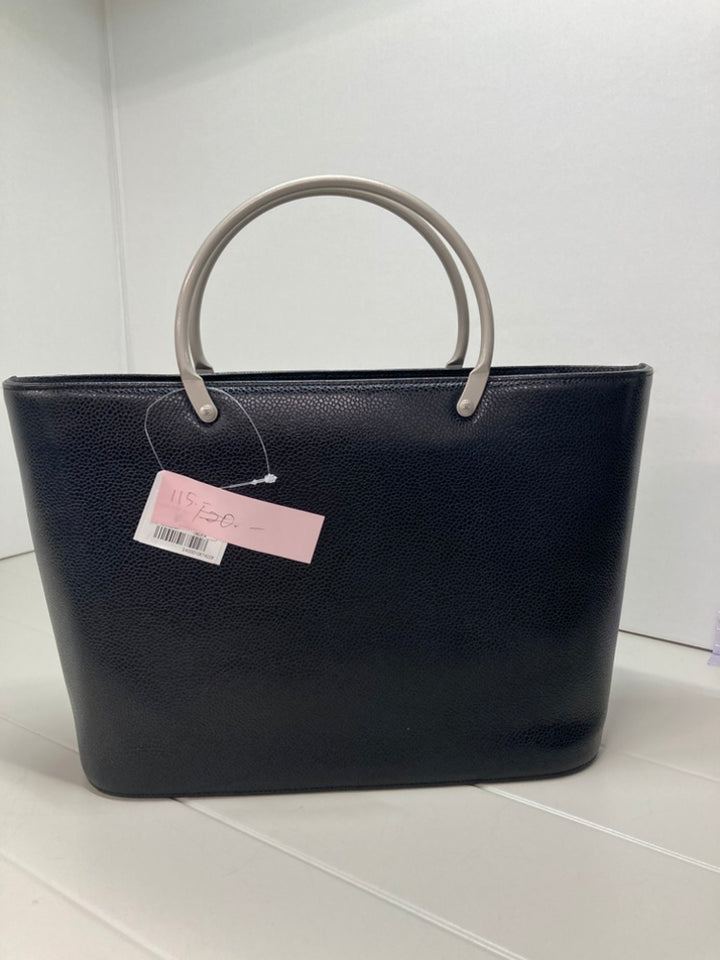 Chanel CC Caviar Metal anse supérieure Cabas