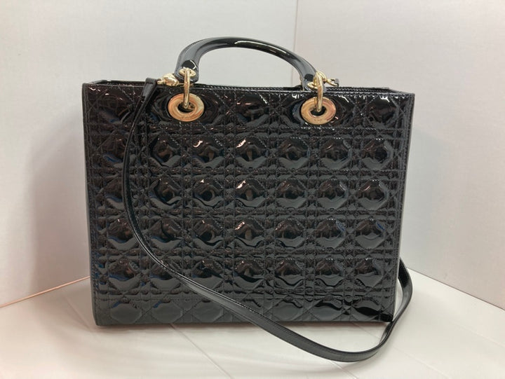 Dior Large Cuir verni Cannage Lady Dior