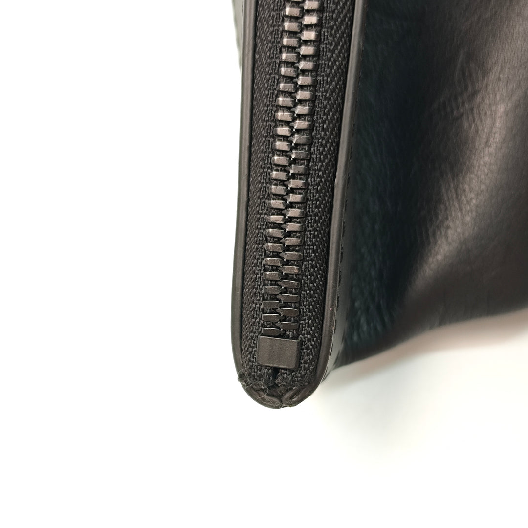 Louis Vuitton Monogram Shadow Discovery Pochette