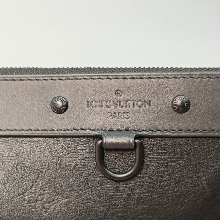 Louis Vuitton Monogram Shadow Discovery Pochette