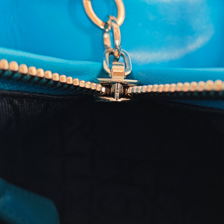 Dior Medium Cuir d’agneau Cannage Lady Dior