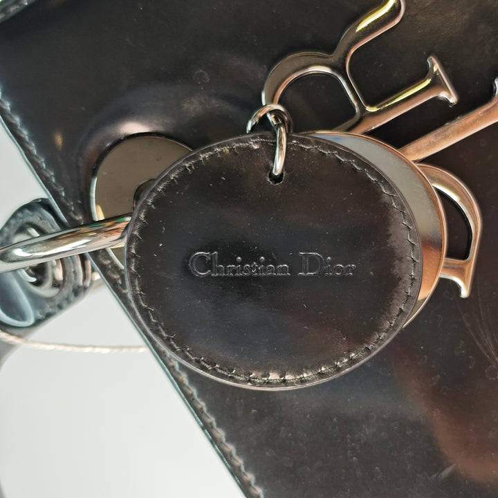 Dior Medium Cuir verni Lady Dior