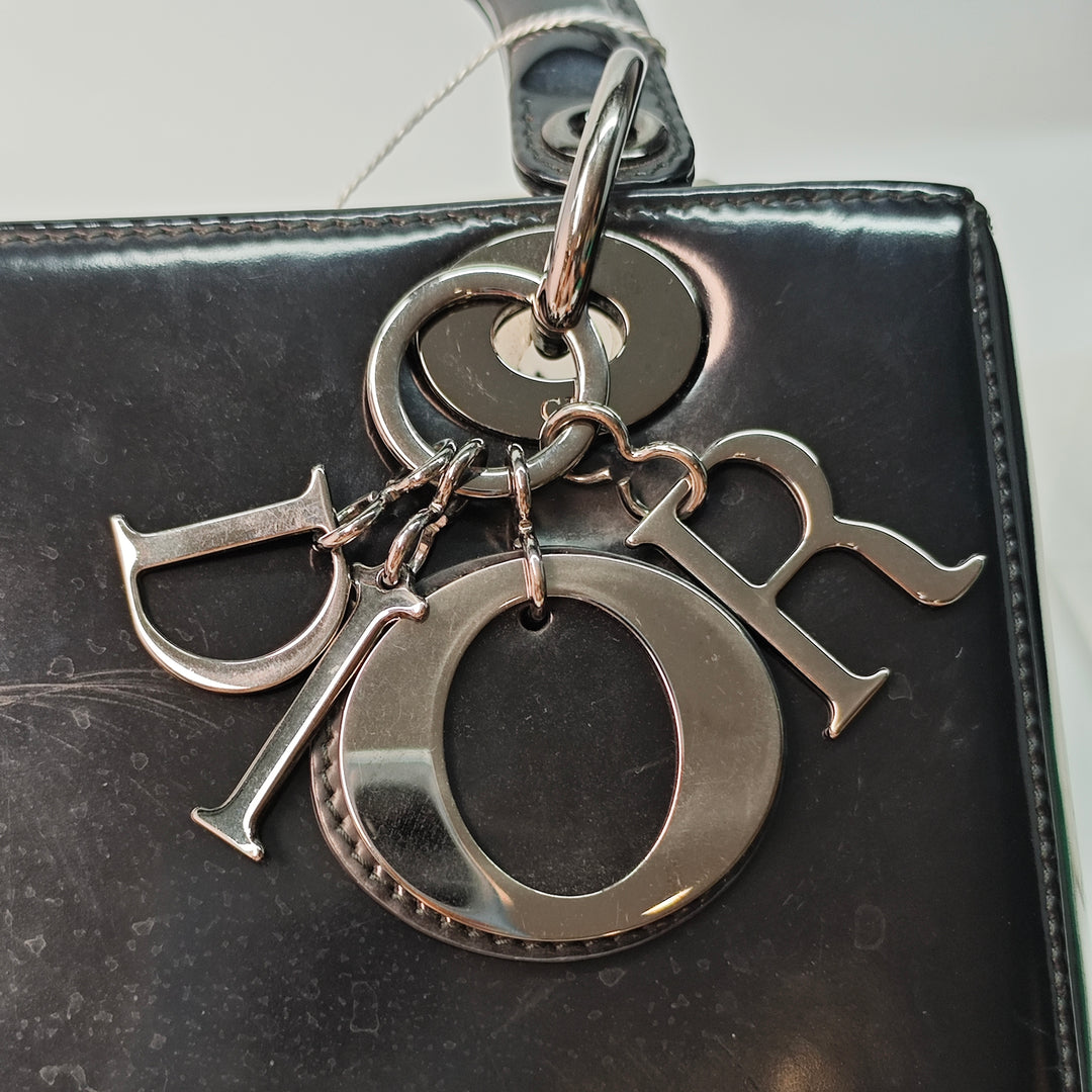 Dior Medium Cuir verni Lady Dior
