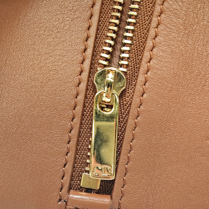 Dior Medium Cuir de veau DiorDouble Sac à chaîne