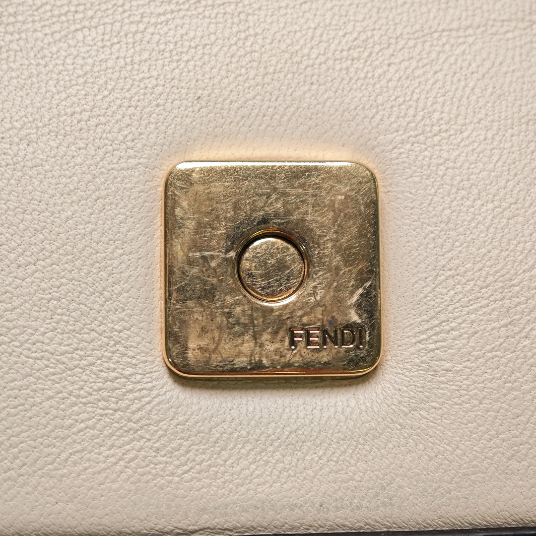 Fendi Bicolor Cuir Chain Midi Baguette