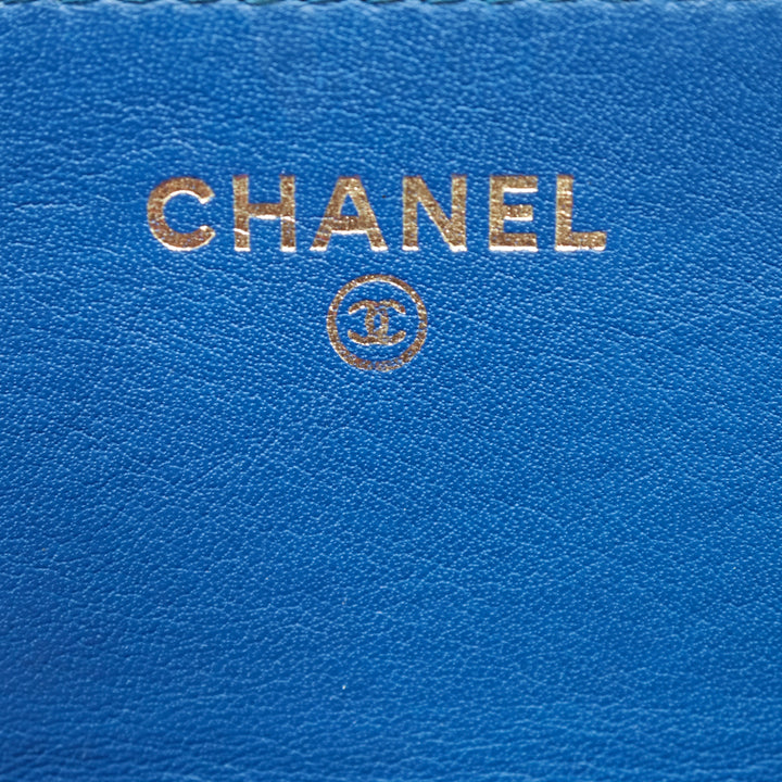 Chanel CC Matelassé Cuir verni Wallet on Chain