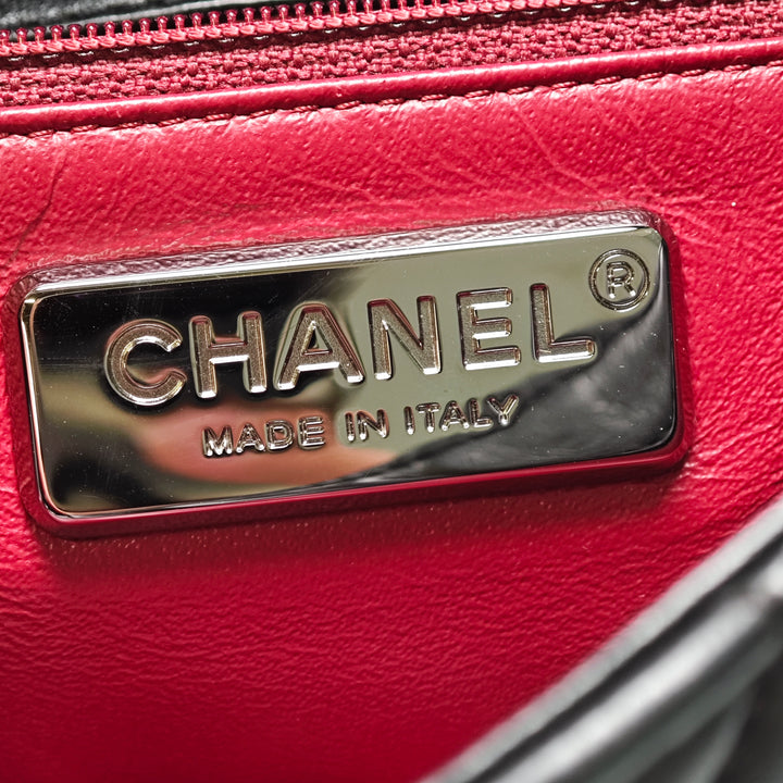 Chanel Medium Matelassé Cuir d’agneau Westminster Perle à rabat