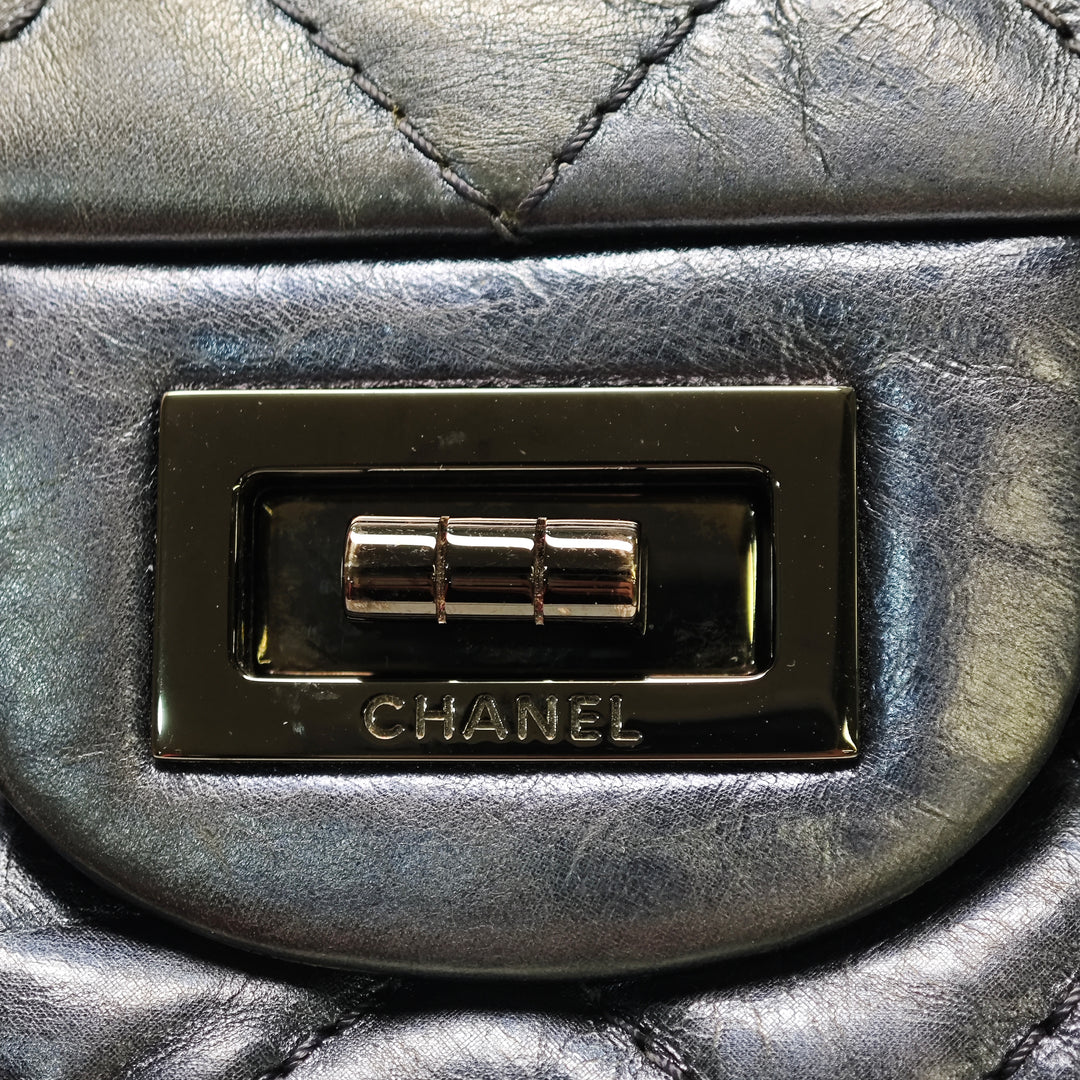 Chanel Matelassé Metallic vieilli Cuir de veau Reissue 2.55 Double rabat 227